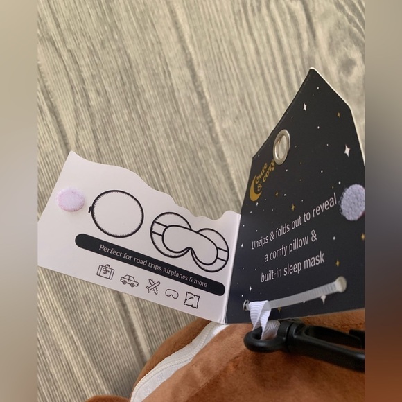 Monkey Travel Eye Mask and Pillow - Picture 9 of 10